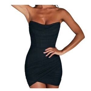 Oh Polly Cote D'Ivoire black dress Sz 4